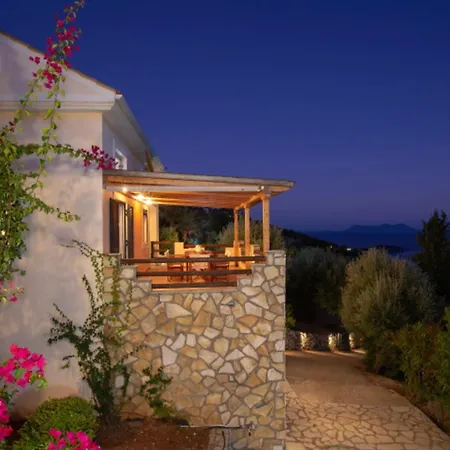 Carisma - Natural Style For 14 People Vila