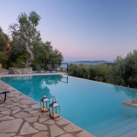 Carisma - Natural Style For 14 People Vila *